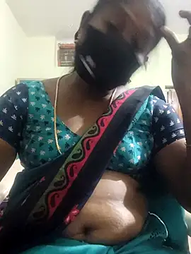 Snapshot of papukurty chatting on 09/21/25, 12:07 papukurty online show from 09/21/25, 12:07