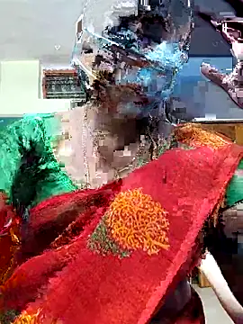 Snapshot of papukurty chatting on 11/07/25, 02:06 papukurty online show from 11/07/25, 02:06