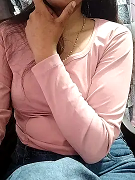 Snapshot of Siya5690 chatting on 03/12/26, 01:17 Siya5690 online show from 03/12/26, 01:17