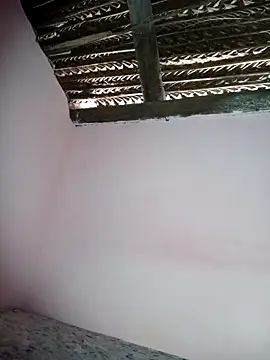 Snapshot of umairahaasan_1 chatting on 10/28/25, 10:30 umairahaasan 1 online show from 10/28/25, 10:30