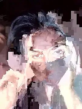 Snapshot of umairahaasan_1 chatting on 11/02/25, 05:37 umairahaasan 1 online show from 11/02/25, 05:37