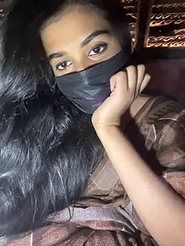 Snapshot of umairahaasan_1 chatting on 03/06/26, 09:39 umairahaasan 1 online show from 03/06/26, 09:39