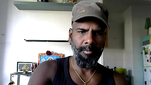 frenchblackc31 online show from 09/29/25, 08:08