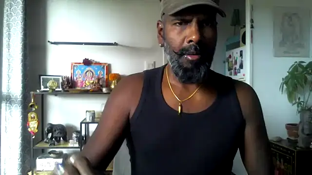 frenchblackc31 online show from 10/25/25, 09:39