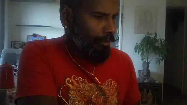 frenchblackc31 online show from 11/01/25, 03:47