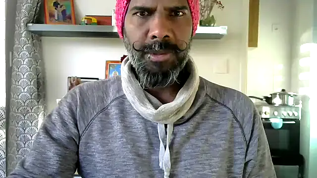 frenchblackc31 online show from 01/06/26, 03:16