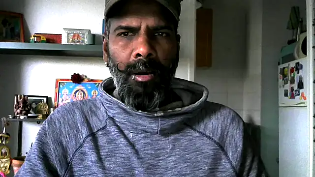 frenchblackc31 online show from 01/16/26, 08:51