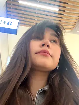 Julia PR0 online show from 10/09/25, 10:35