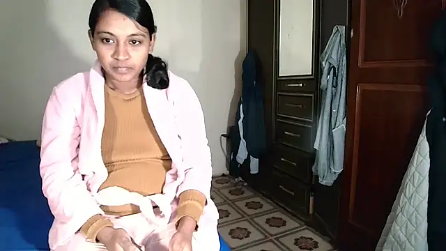 Snapshot of indiansweetflava chatting on 07/15/26, 10:20 indiansweetflava online show from 07/15/26, 10:20
