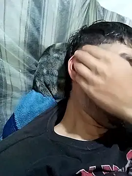 jjhojan11 online show from 01/12/26, 12:49