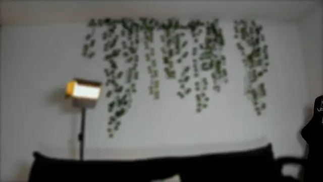 Snapshot of sara_doll77 chatting on 04/02/26, 06:05 sara doll77 online show from 04/02/26, 06:05