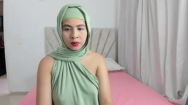 Snapshot of cala_borhan chatting on 04/03/26, 08:07 cala borhan online show from 04/03/26, 08:07