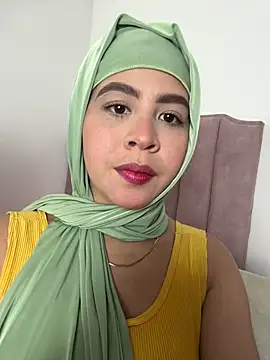 Snapshot of cala_borhan chatting on 04/19/26, 07:49 cala borhan online show from 04/19/26, 07:49