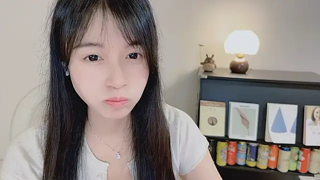 Onechestnut online show from 05/11/26, 02:45