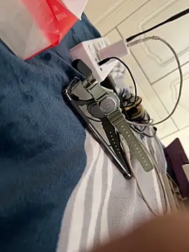 123a B online show from 04/04/26, 01:04