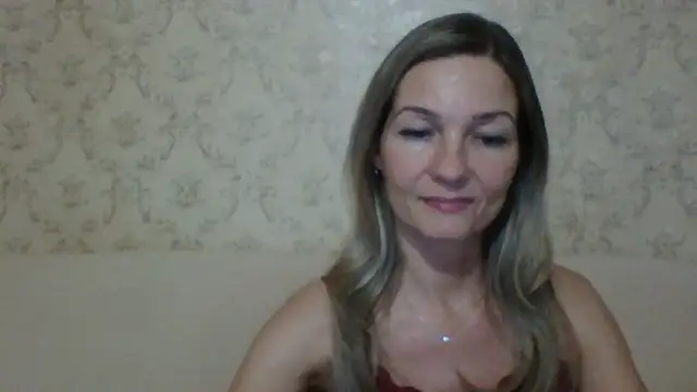 Snapshot of sweetriki chatting on 11/25/25, 05:02 sweetriki online show from 11/25/25, 05:02