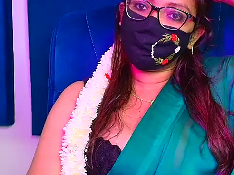 Snapshot of Anjalistar chatting on 04/18/26, 01:53 Anjalistar online show from 04/18/26, 01:53