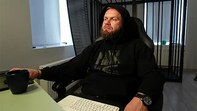 Snapshot of Stewart_Barnz chatting on 09/28/25, 11:15 Stewart Barnz online show from 09/28/25, 11:15