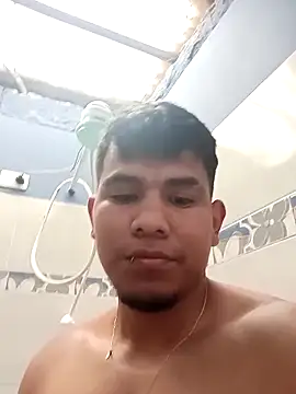 Oscariin96 online show from 03/03/26, 12:22