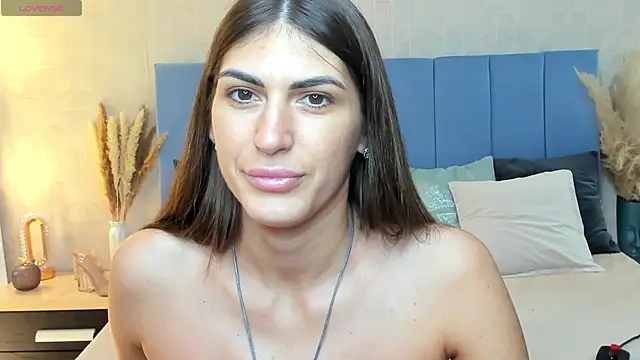 MaggieTurner online show from 09/10/25, 01:27