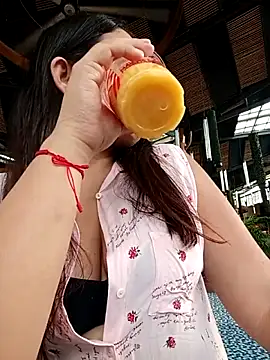 Lambedora 69 online show from 10/01/25, 08:15