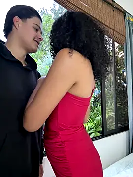 Snapshot of Rose-andres chatting on 10/22/25, 09:14 Rose-andres online show from 10/22/25, 09:14