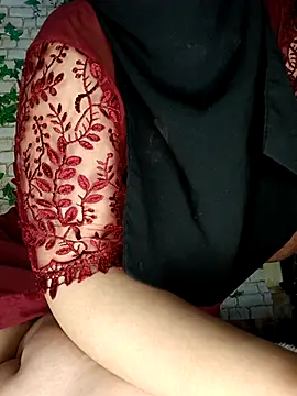 yaraa49 online show from 04/14/26, 06:25