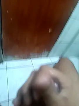 Snapshot of shifup398 chatting on 03/31/26, 01:40 shifup398 online show from 03/31/26, 01:40