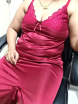 Snapshot of Anushka134 chatting on 10/01/25, 08:15 Anushka134 online show from 10/01/25, 08:15