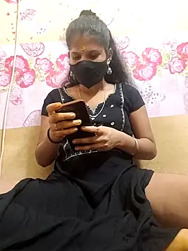 Snapshot of ranisanthutelugu chatting on 06/19/26, 06:51 ranisanthutelugu online show from 06/19/26, 06:51