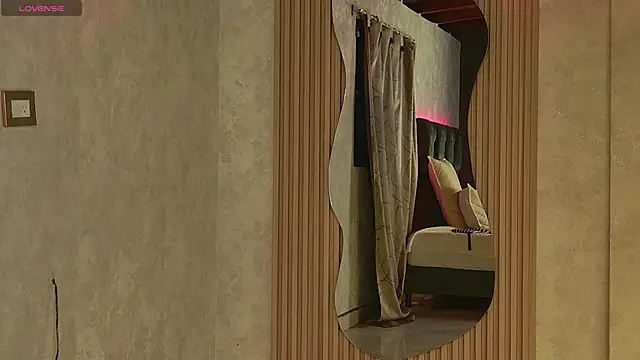 Taurito    online show from 10/19/25, 04:46