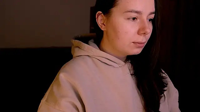 Snapshot of Di_na_Bell chatting on 02/12/26, 06:52 Di na Bell online show from 02/12/26, 06:52