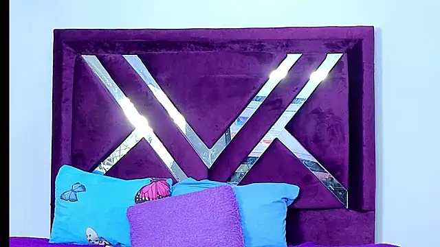 cuteeimy online show from 11/19/25, 07:14