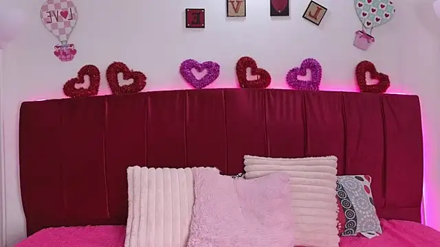 cuteeimy online show from 02/14/26, 05:53