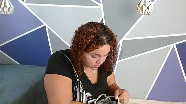 Snapshot of Yera_carey chatting on 11/21/25, 11:53 Yera carey online show from 11/21/25, 11:53