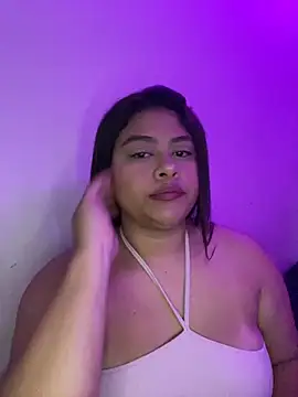 Snapshot of NattashaMore_0719 chatting on 09/14/25, 03:05 NattashaMore 0719 online show from 09/14/25, 03:05