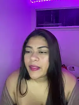 Snapshot of NattashaMore_0719 chatting on 09/20/25, 04:24 NattashaMore 0719 online show from 09/20/25, 04:24