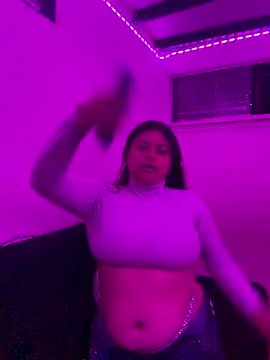 Snapshot of NattashaMore_0719 chatting on 10/06/25, 02:09 NattashaMore 0719 online show from 10/06/25, 02:09