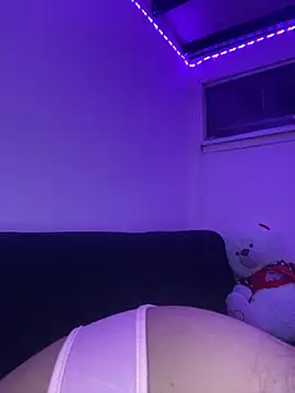 Snapshot of NattashaMore_0719 chatting on 10/29/25, 06:04 NattashaMore 0719 online show from 10/29/25, 06:04