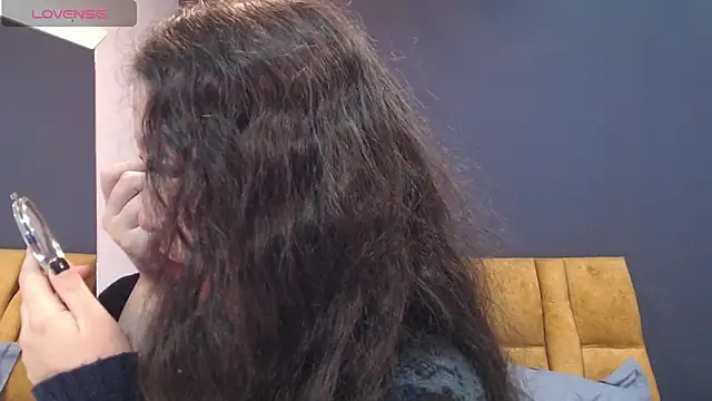 KendraaSimons online show from 11/26/25, 08:21