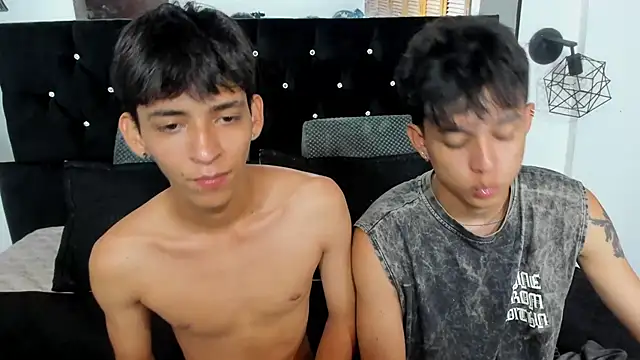 Sebas cat online show from 10/24/25, 03:47