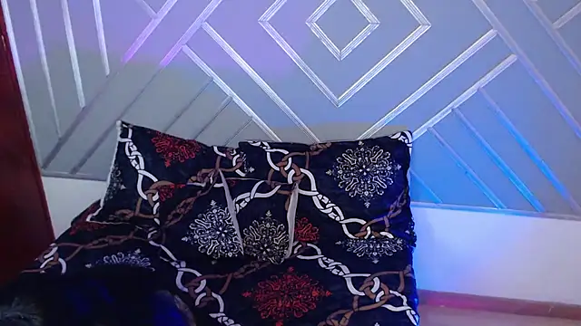 sashabluex online show from 10/09/25, 02:31