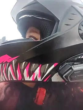 Snapshot of You-sexy-starr chatting on 03/26/26, 08:25 You-sexy-starr online show from 03/26/26, 08:25