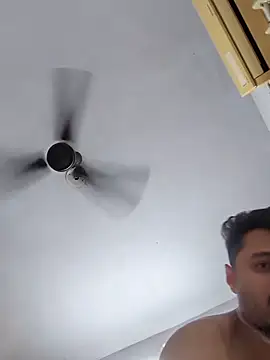 Snapshot of joywithzara chatting on 03/13/26, 05:14 joywithzara online show from 03/13/26, 05:14