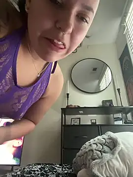 Snapshot of babykalirose chatting on 04/18/26, 03:05 babykalirose online show from 04/18/26, 03:05
