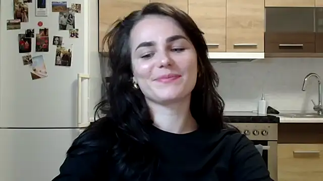 Snapshot of Silviaa_a chatting on 09/28/25, 07:19 Silviaa a online show from 09/28/25, 07:19