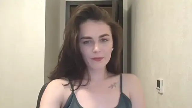 Snapshot of Silviaa_a chatting on 04/07/26, 08:09 Silviaa a online show from 04/07/26, 08:09