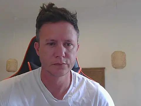 Snapshot of TroyDieselXXX chatting on 11/02/25, 04:59 TroyDieselXXX online show from 11/02/25, 04:59