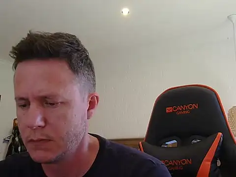 TroyDieselXXX online show from 03/29/26, 08:03