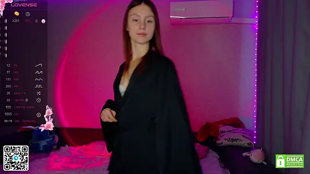 Snapshot of sweet_loopy chatting on 09/28/25, 01:27 sweet loopy online show from 09/28/25, 01:27